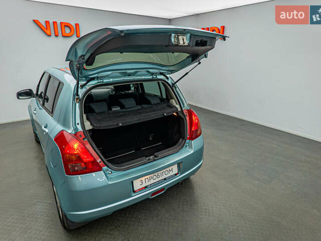 Сузукі Свифт, об'ємом двигуна 1.3 л та пробігом 227 тис. км за 4618 $, фото 6 на Automoto.ua