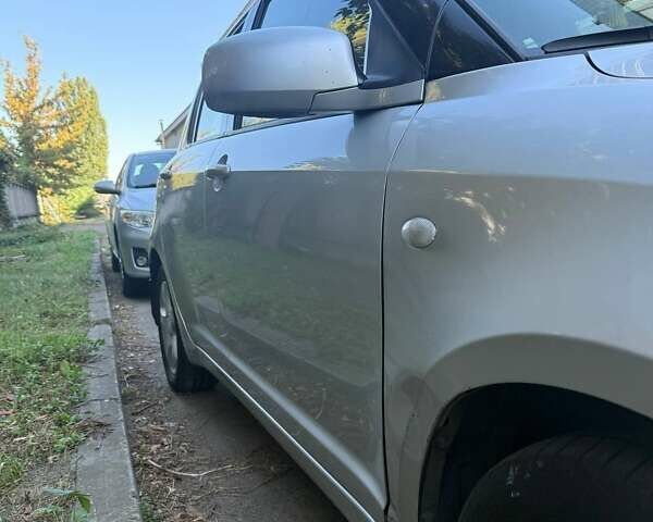 Сузуки Свифт, объемом двигателя 1.3 л и пробегом 148 тыс. км за 5250 $, фото 1 на Automoto.ua