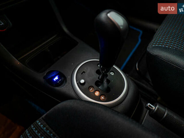 Сузукі Свифт, об'ємом двигуна 1.3 л та пробігом 227 тис. км за 4618 $, фото 15 на Automoto.ua