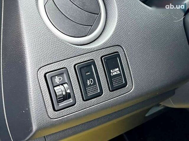 Сузукі Свифт, об'ємом двигуна 1.3 л та пробігом 82 тис. км за 5800 $, фото 25 на Automoto.ua