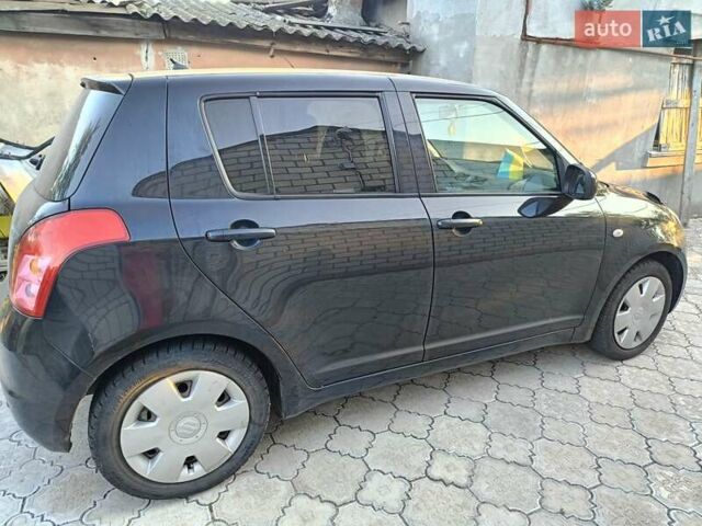 Сузуки Свифт, объемом двигателя 1.33 л и пробегом 200 тыс. км за 4600 $, фото 2 на Automoto.ua