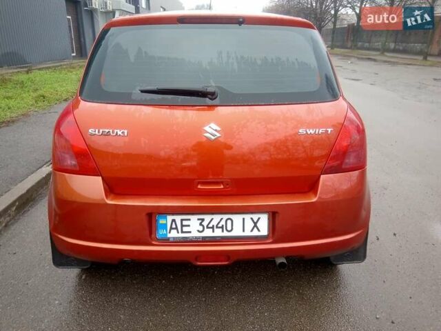 Сузуки Свифт, объемом двигателя 1.3 л и пробегом 210 тыс. км за 5500 $, фото 1 на Automoto.ua