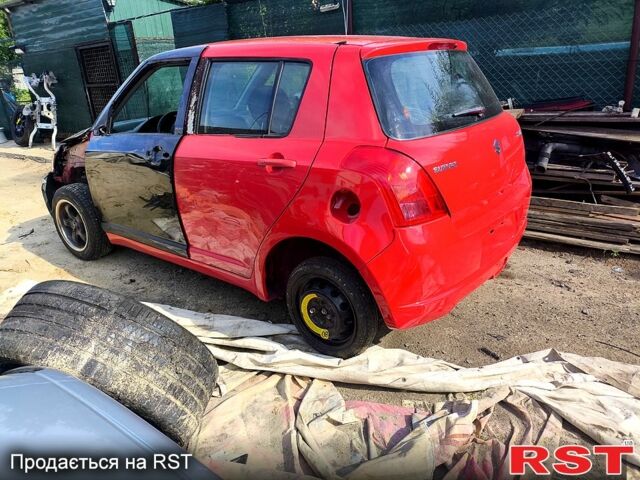 Сузуки Свифт, объемом двигателя 1.5 л и пробегом 0 тыс. км за 3000 $, фото 1 на Automoto.ua