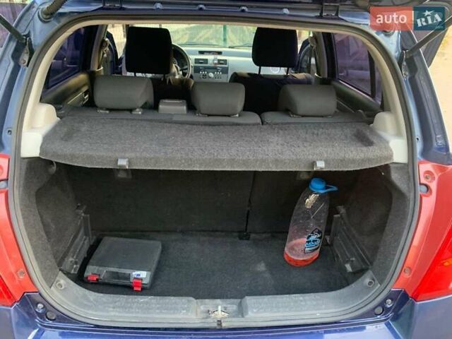 Сузуки Свифт, объемом двигателя 1.49 л и пробегом 152 тыс. км за 6800 $, фото 6 на Automoto.ua