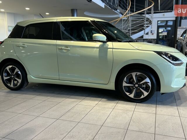 Сузуки Свифт, объемом двигателя 1.2 л и пробегом 0 тыс. км за 21059 $, фото 3 на Automoto.ua