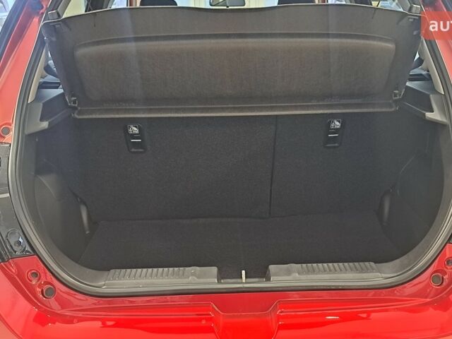 Сузуки Свифт, объемом двигателя 1.2 л и пробегом 0 тыс. км за 20994 $, фото 5 на Automoto.ua