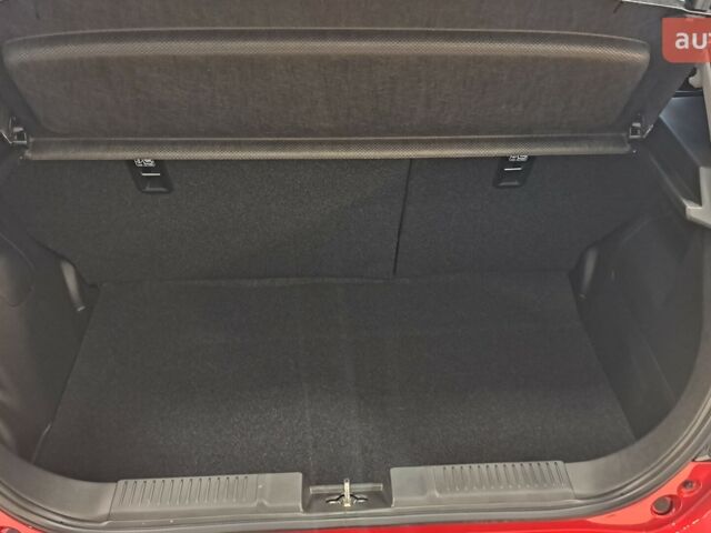 Сузуки Свифт, объемом двигателя 1.2 л и пробегом 0 тыс. км за 20994 $, фото 9 на Automoto.ua