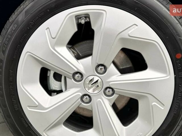 Сузуки Свифт, объемом двигателя 1.2 л и пробегом 0 тыс. км за 20365 $, фото 5 на Automoto.ua