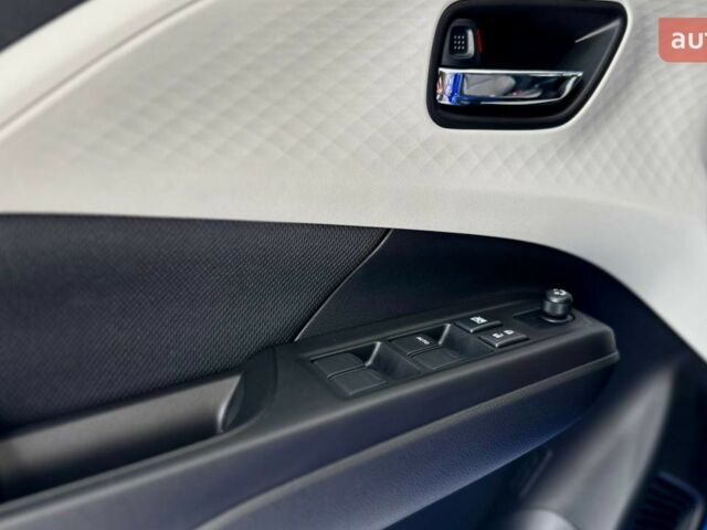 купить новое авто Сузуки Свифт 2025 года от официального дилера Suzuki МОТОРКОМ+ Сузуки фото