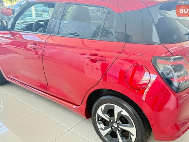 Сузуки Свифт, объемом двигателя 1.2 л и пробегом 0 тыс. км за 21398 $, фото 3 на Automoto.ua