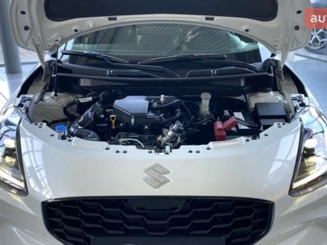 Сузуки Свифт, объемом двигателя 1.2 л и пробегом 0 тыс. км за 19952 $, фото 28 на Automoto.ua