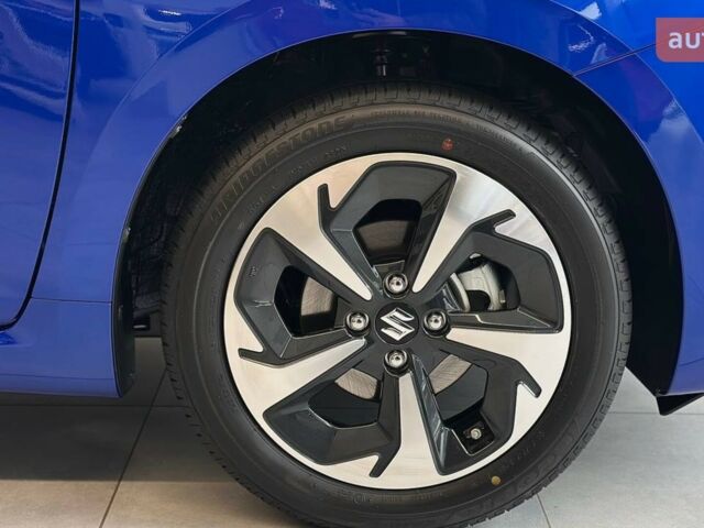 купить новое авто Сузуки Свифт 2025 года от официального дилера Suzuki МОТОРКОМ+ Сузуки фото