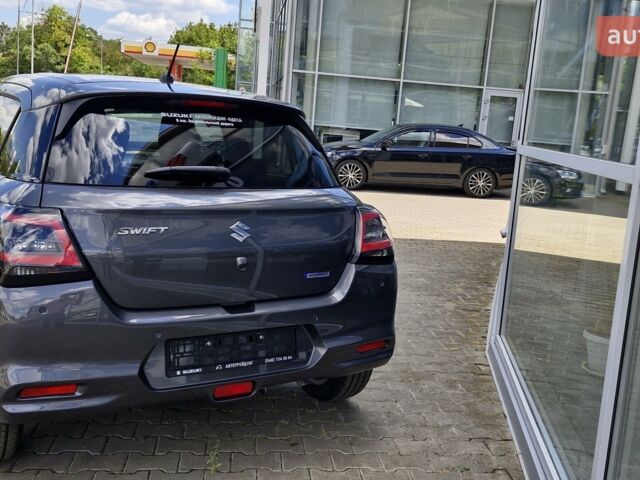 Сузуки Свифт, объемом двигателя 1.2 л и пробегом 0 тыс. км за 21219 $, фото 2 на Automoto.ua