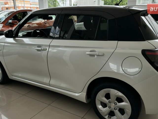 Сузуки Свифт, объемом двигателя 1.2 л и пробегом 0 тыс. км за 20434 $, фото 8 на Automoto.ua