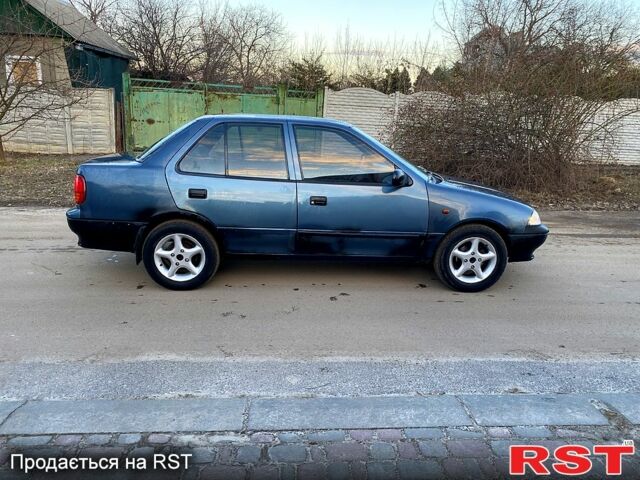 Сузуки Свифт, объемом двигателя 12 л и пробегом 240 тыс. км за 850 $, фото 6 на Automoto.ua