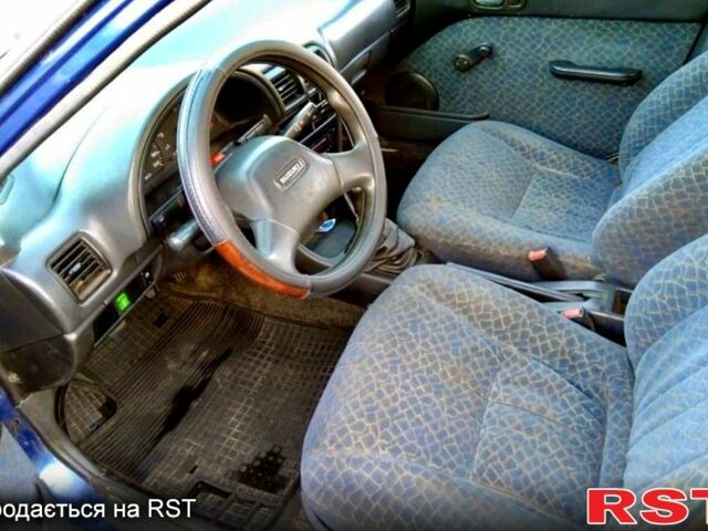 Сузукі Свифт, об'ємом двигуна 1.3 л та пробігом 91 тис. км за 1850 $, фото 5 на Automoto.ua