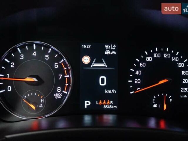 Желтый Сузуки Свифт, объемом двигателя 1.2 л и пробегом 8 тыс. км за 19709 $, фото 14 на Automoto.ua