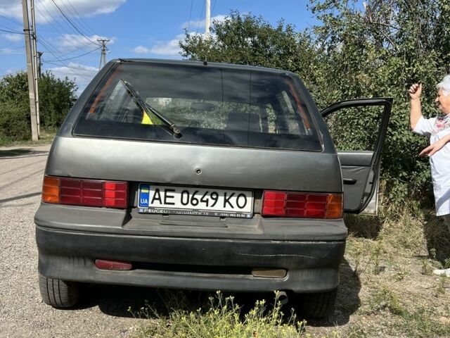 Сірий Сузукі Свифт, об'ємом двигуна 1.3 л та пробігом 220 тис. км за 680 $, фото 7 на Automoto.ua