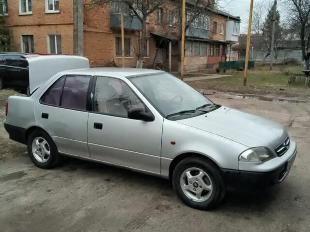 Серый Сузуки Свифт, объемом двигателя 1.3 л и пробегом 350 тыс. км за 1000 $, фото 7 на Automoto.ua