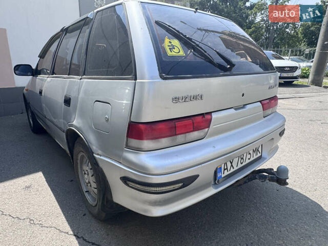 Серый Сузуки Свифт, объемом двигателя 1.3 л и пробегом 260 тыс. км за 1600 $, фото 8 на Automoto.ua