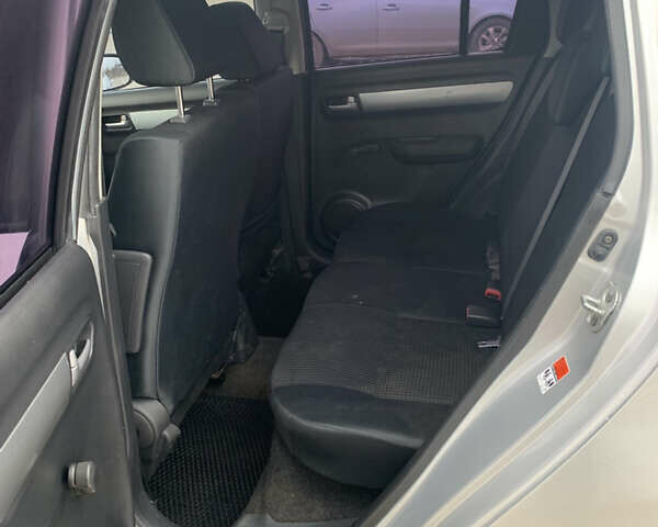 Сірий Сузукі Свифт, об'ємом двигуна 1.3 л та пробігом 229 тис. км за 4250 $, фото 17 на Automoto.ua