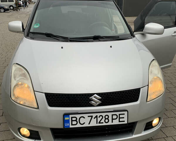 Серый Сузуки Свифт, объемом двигателя 1.33 л и пробегом 222 тыс. км за 4450 $, фото 14 на Automoto.ua