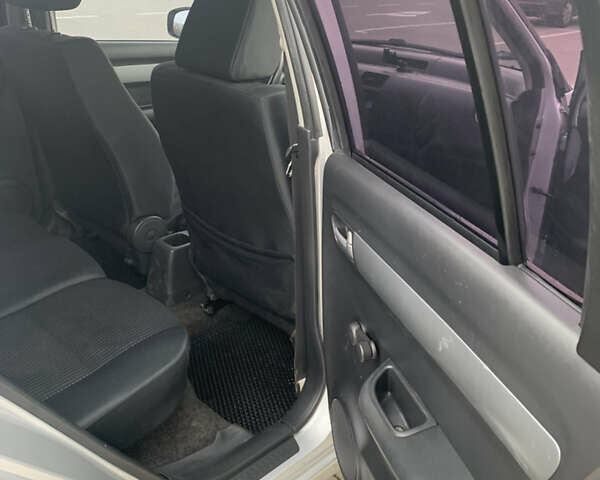 Сірий Сузукі Свифт, об'ємом двигуна 1.3 л та пробігом 229 тис. км за 4250 $, фото 10 на Automoto.ua