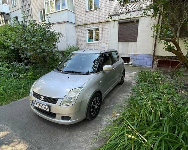 Сірий Сузукі Свифт, об'ємом двигуна 1.33 л та пробігом 148 тис. км за 3300 $, фото 7 на Automoto.ua