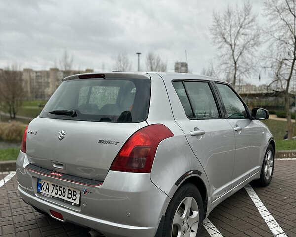 Сірий Сузукі Свифт, об'ємом двигуна 1.3 л та пробігом 148 тис. км за 4500 $, фото 3 на Automoto.ua