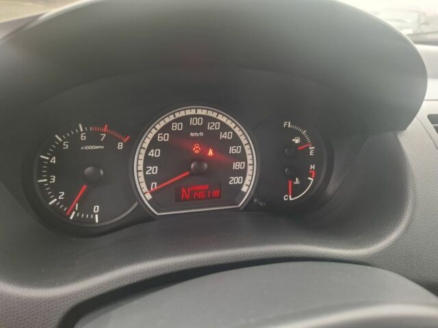 Серый Сузуки Свифт, объемом двигателя 1.3 л и пробегом 154 тыс. км за 4999 $, фото 7 на Automoto.ua