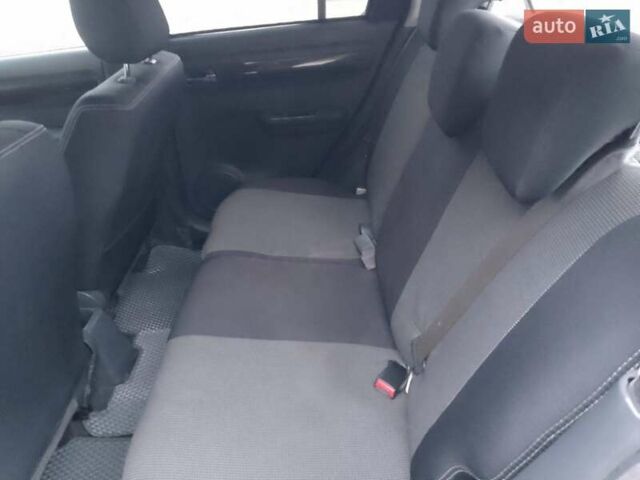 Серый Сузуки Свифт, объемом двигателя 1.49 л и пробегом 129 тыс. км за 6000 $, фото 14 на Automoto.ua
