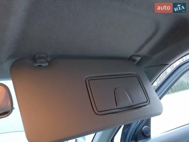 Серый Сузуки Свифт, объемом двигателя 1.49 л и пробегом 129 тыс. км за 6000 $, фото 19 на Automoto.ua