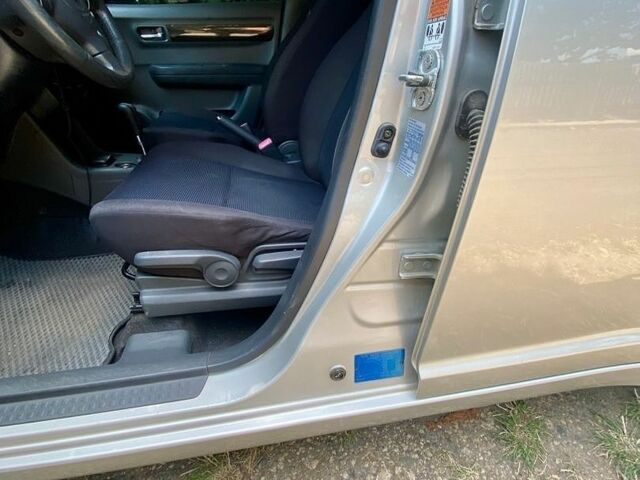 Сірий Сузукі Свифт, об'ємом двигуна 1.49 л та пробігом 201 тис. км за 5400 $, фото 21 на Automoto.ua