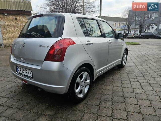 Серый Сузуки Свифт, объемом двигателя 1.33 л и пробегом 193 тыс. км за 5500 $, фото 5 на Automoto.ua