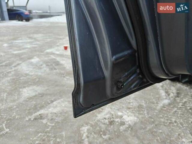 Сірий Сузукі Свифт, об'ємом двигуна 1.5 л та пробігом 229 тис. км за 5300 $, фото 14 на Automoto.ua