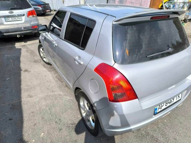 Сірий Сузукі Свифт, об'ємом двигуна 1.2 л та пробігом 214 тис. км за 4600 $, фото 3 на Automoto.ua