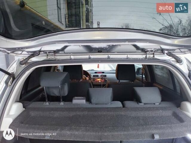 Сірий Сузукі Свифт, об'ємом двигуна 1.33 л та пробігом 276 тис. км за 3600 $, фото 9 на Automoto.ua