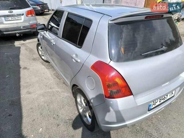 Сірий Сузукі Свифт, об'ємом двигуна 1.24 л та пробігом 214 тис. км за 4100 $, фото 2 на Automoto.ua