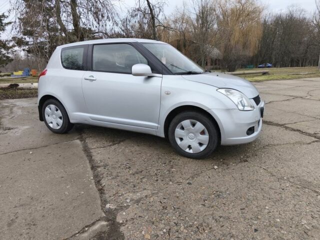 Сірий Сузукі Свифт, об'ємом двигуна 0 л та пробігом 248 тис. км за 4700 $, фото 9 на Automoto.ua