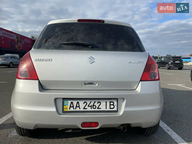 Сірий Сузукі Свифт, об'ємом двигуна 1.33 л та пробігом 260 тис. км за 3000 $, фото 3 на Automoto.ua