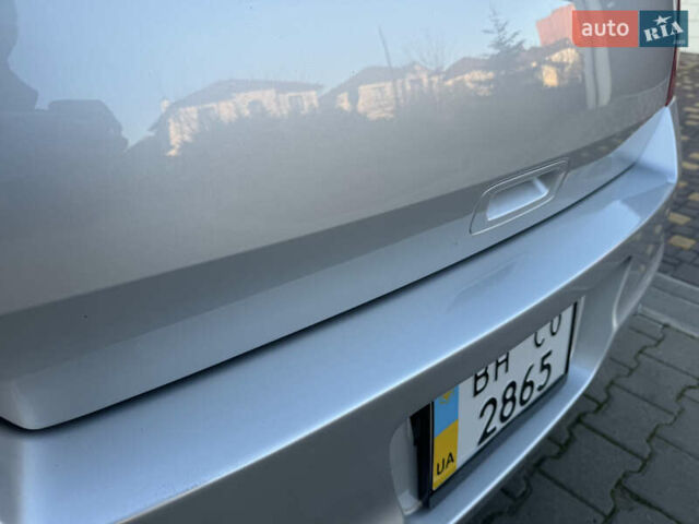 Серый Сузуки Свифт, объемом двигателя 1.49 л и пробегом 96 тыс. км за 6700 $, фото 17 на Automoto.ua