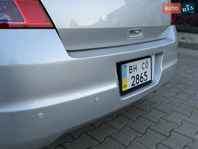Серый Сузуки Свифт, объемом двигателя 1.49 л и пробегом 96 тыс. км за 6700 $, фото 66 на Automoto.ua