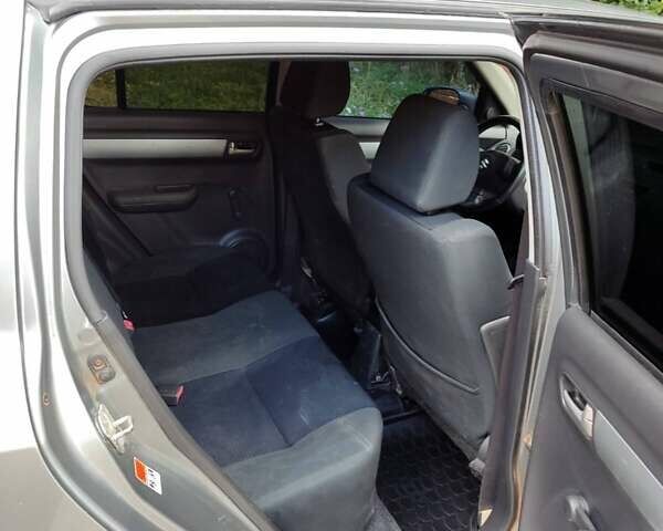 Сірий Сузукі Свифт, об'ємом двигуна 1.49 л та пробігом 199 тис. км за 5500 $, фото 6 на Automoto.ua