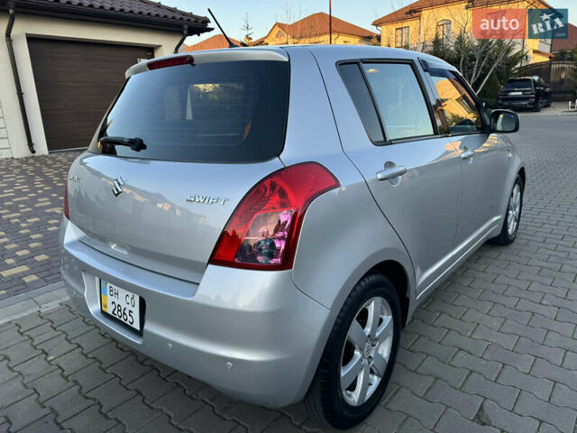 Серый Сузуки Свифт, объемом двигателя 1.49 л и пробегом 96 тыс. км за 6700 $, фото 9 на Automoto.ua