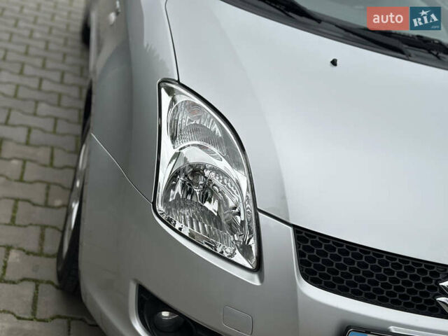 Серый Сузуки Свифт, объемом двигателя 1.49 л и пробегом 24 тыс. км за 9300 $, фото 15 на Automoto.ua