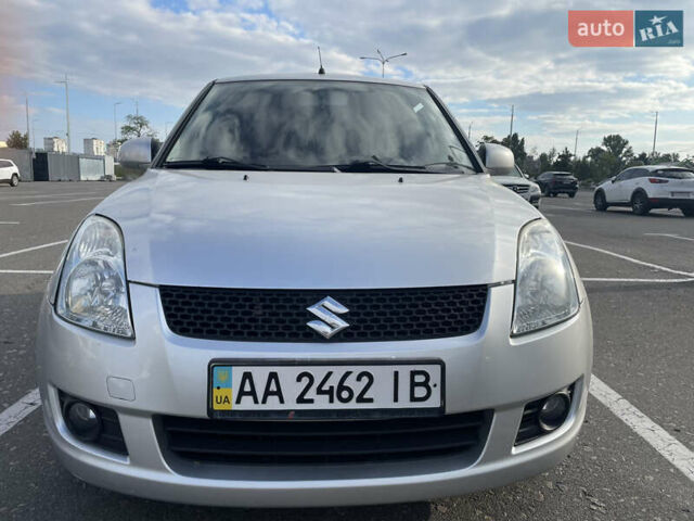 Сірий Сузукі Свифт, об'ємом двигуна 1.33 л та пробігом 260 тис. км за 3000 $, фото 1 на Automoto.ua