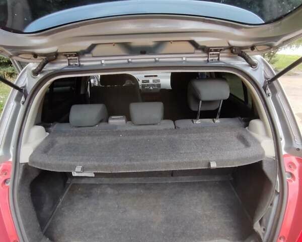 Сірий Сузукі Свифт, об'ємом двигуна 1.49 л та пробігом 199 тис. км за 5500 $, фото 12 на Automoto.ua