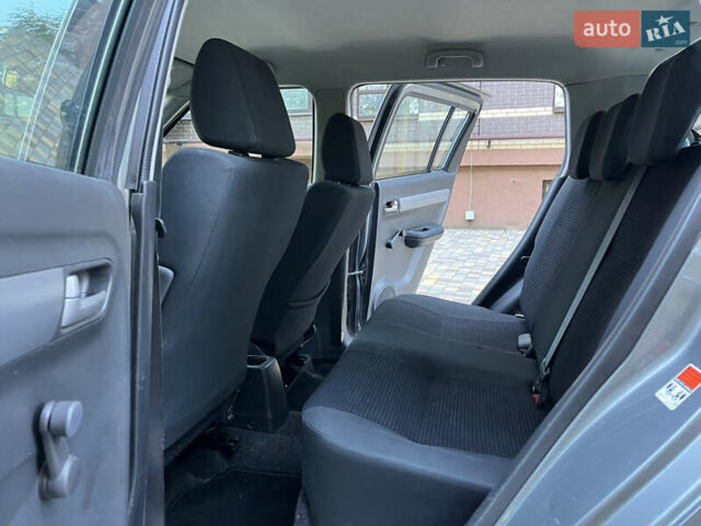 Сірий Сузукі Свифт, об'ємом двигуна 1.3 л та пробігом 189 тис. км за 4900 $, фото 28 на Automoto.ua