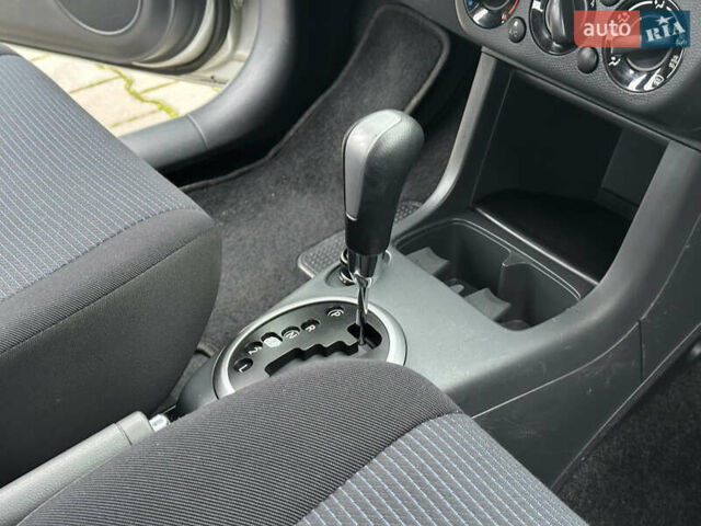 Серый Сузуки Свифт, объемом двигателя 1.49 л и пробегом 24 тыс. км за 9300 $, фото 36 на Automoto.ua
