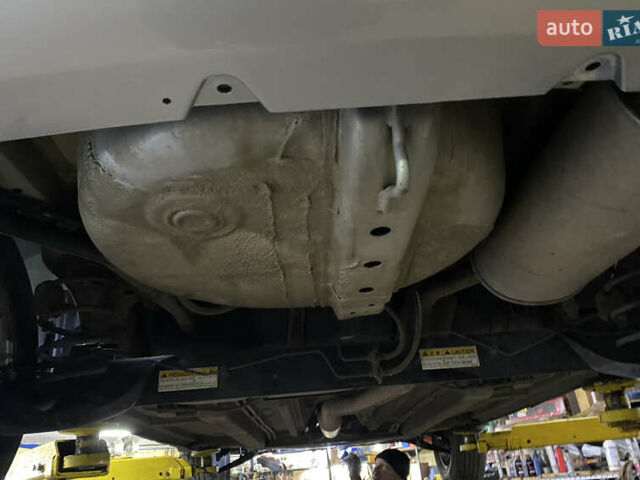 Серый Сузуки Свифт, объемом двигателя 1.49 л и пробегом 96 тыс. км за 6700 $, фото 78 на Automoto.ua